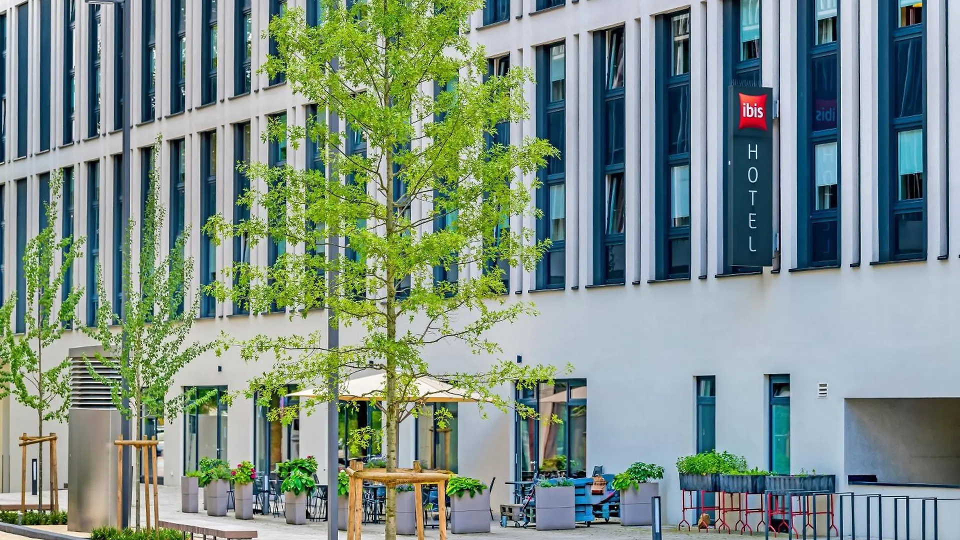 *** Hotel Ibis Hamburg City Germany