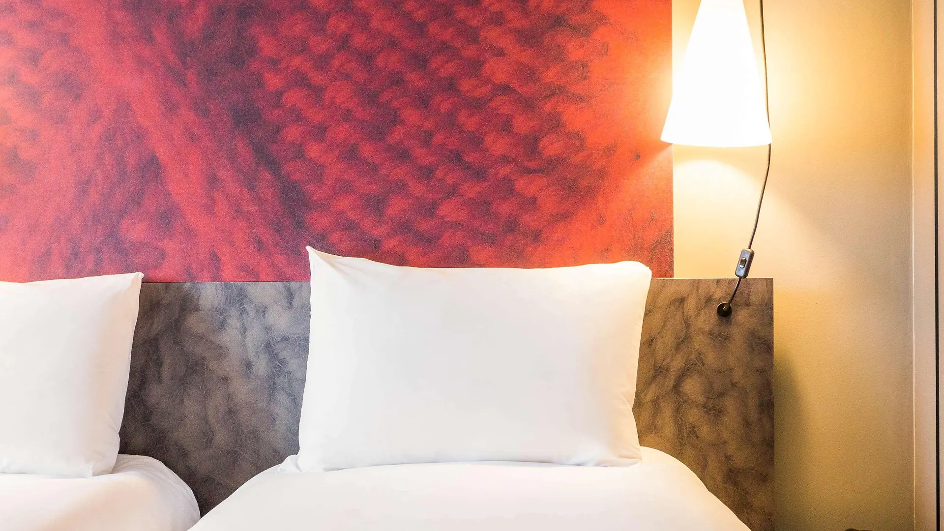 Ibis Hamburg City 3*,  Germany